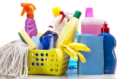 Kitchen cleaning for a local home in Deepcleaning